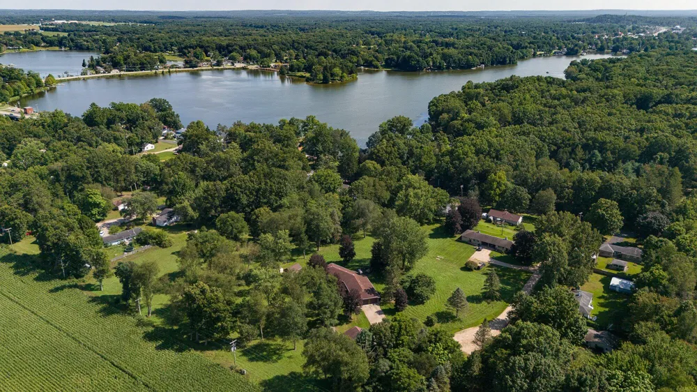 50295 St Joseph Street Paw Paw, MI 49079