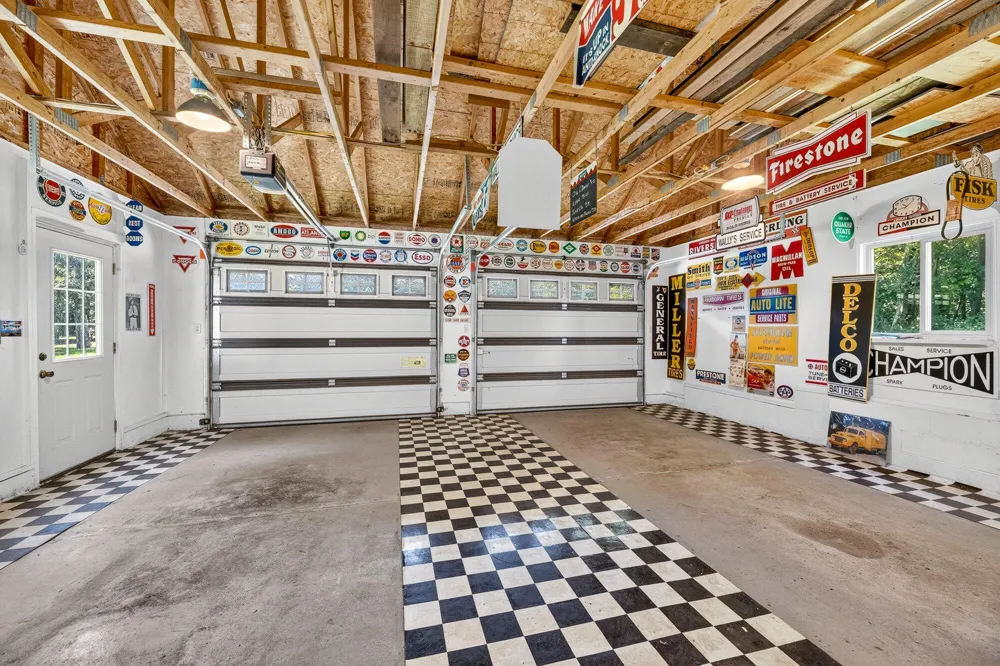 50295 St Joseph Street Paw Paw, MI 49079