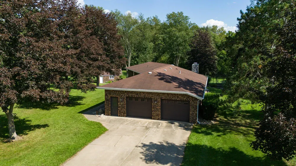 50295 St Joseph Street Paw Paw, MI 49079