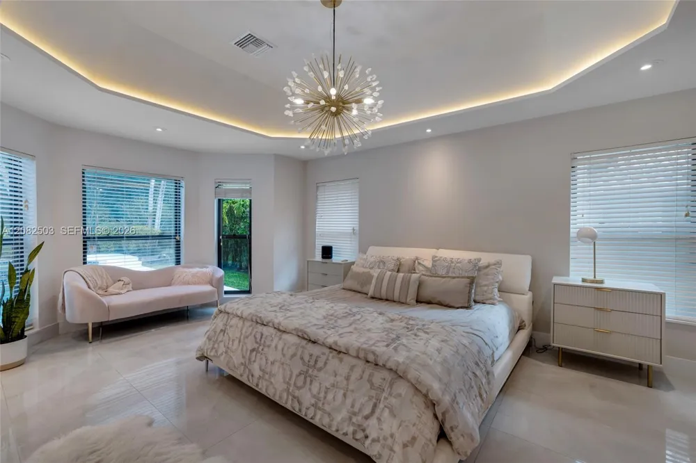 6586 NW 97th Dr Parkland, FL 33076