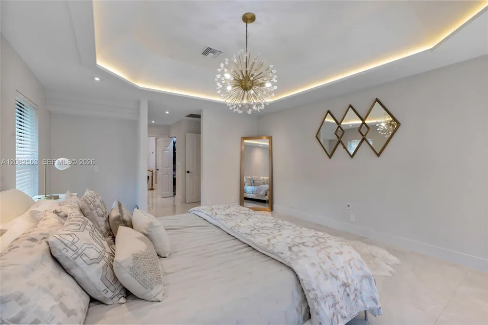 6586 NW 97th Dr Parkland, FL 33076