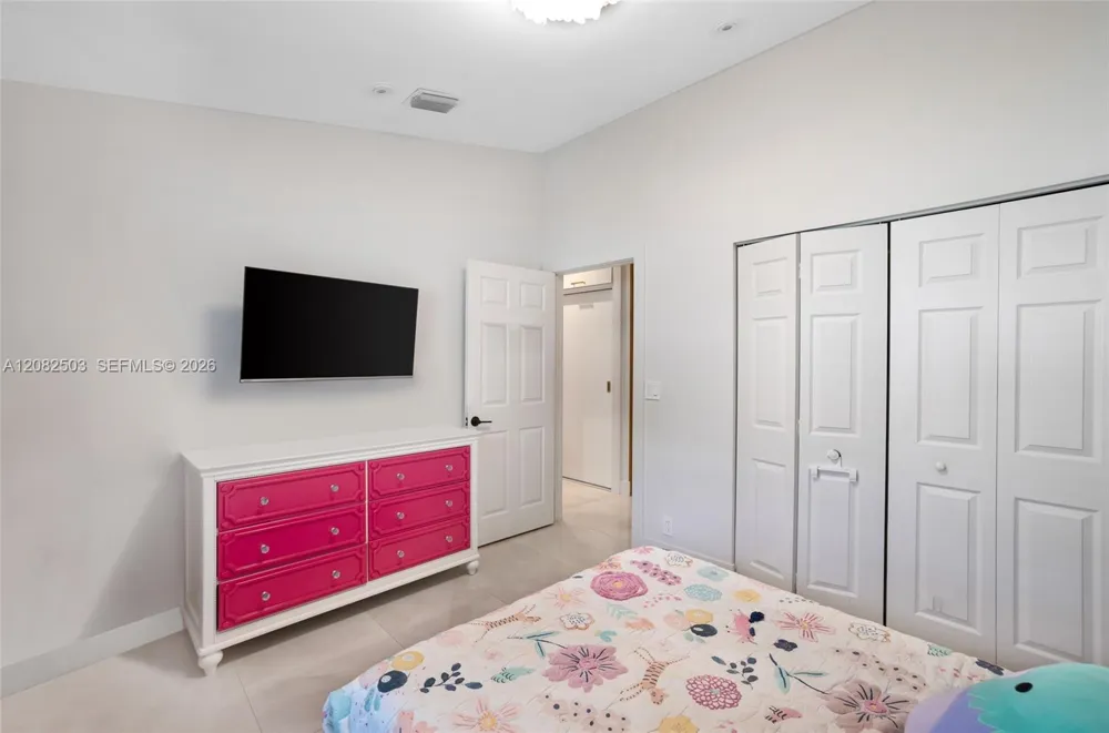 6586 NW 97th Dr Parkland, FL 33076