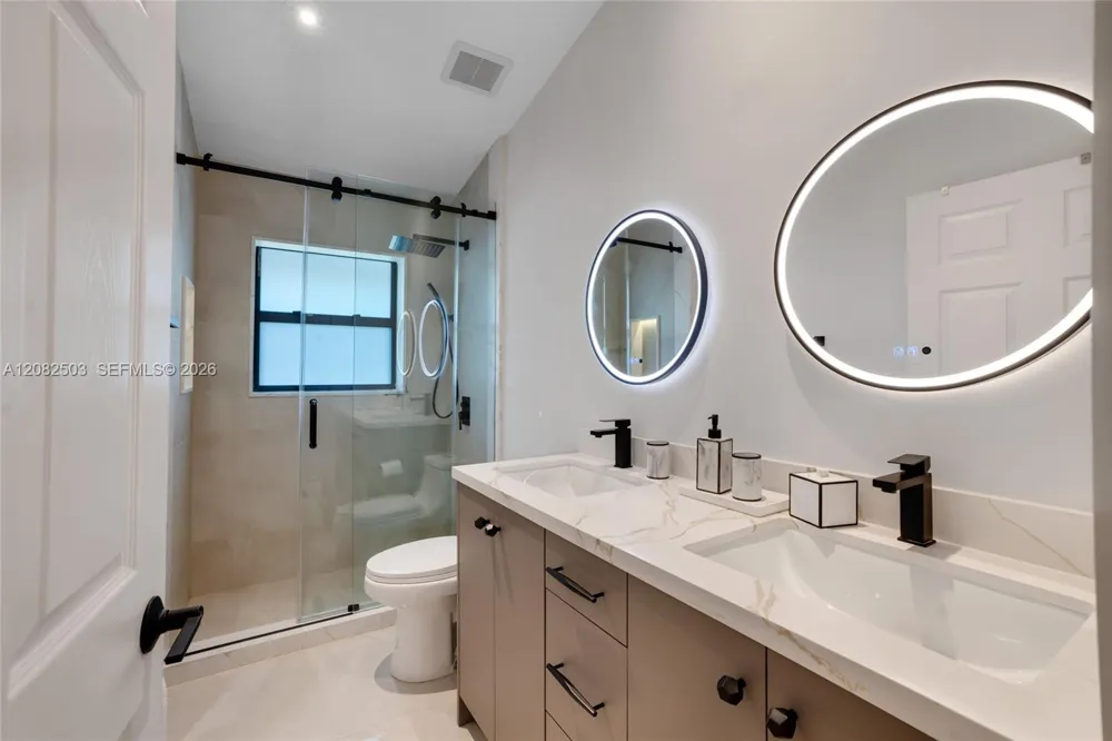 6586 NW 97th Dr Parkland, FL 33076