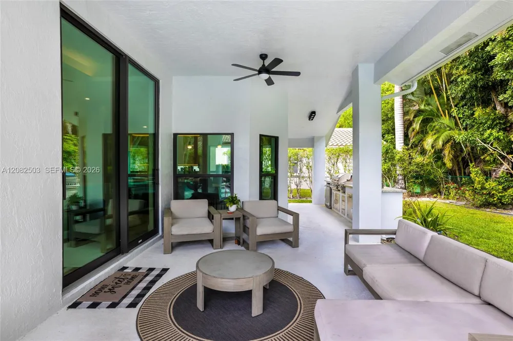 6586 NW 97th Dr Parkland, FL 33076