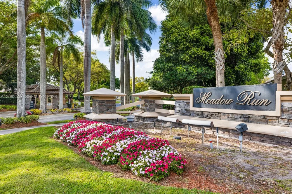 6586 NW 97th Dr Parkland, FL 33076