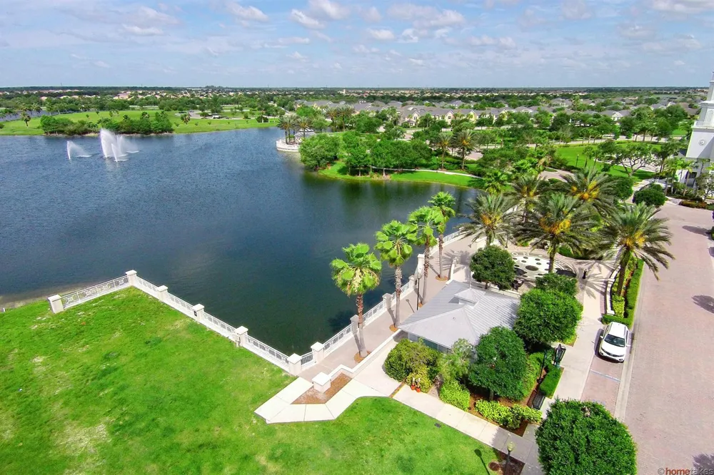 10748 SW Matisse Lane Port St. Lucie, FL 34987