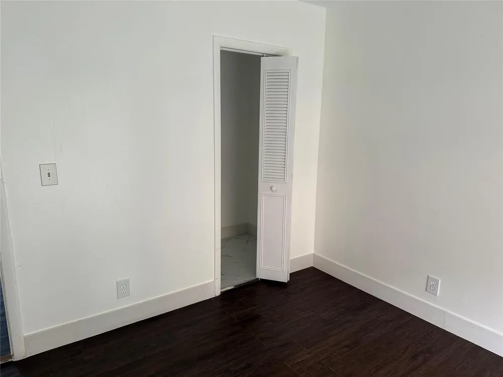 3081 NW 47TH TERRACE #107 Lauderdale Lakes, FL 33313