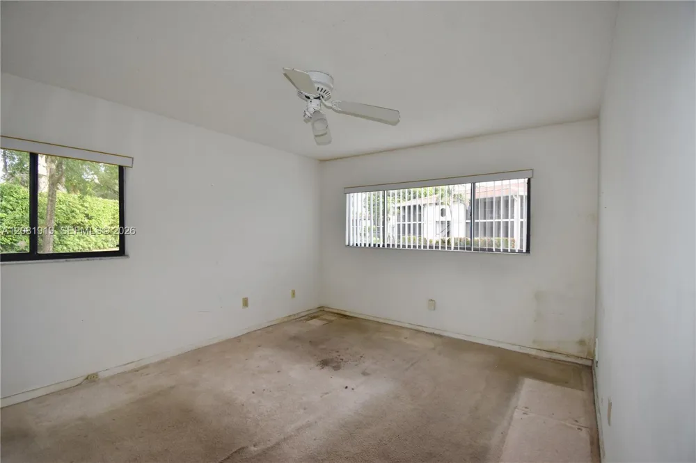 10761 W Clairmont Cir #108 Tamarac, FL 33321