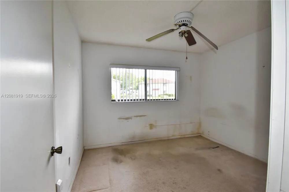 10761 W Clairmont Cir #108 Tamarac, FL 33321