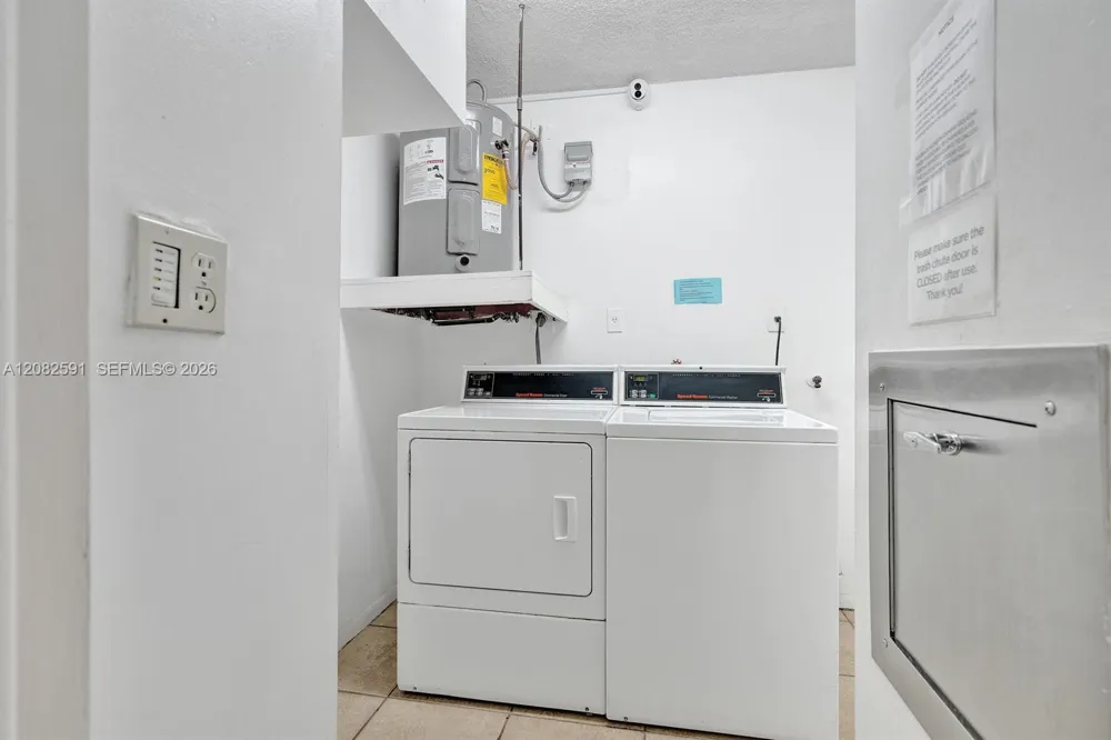 2841 NE 163rd St #402 North Miami Beach, FL 33160