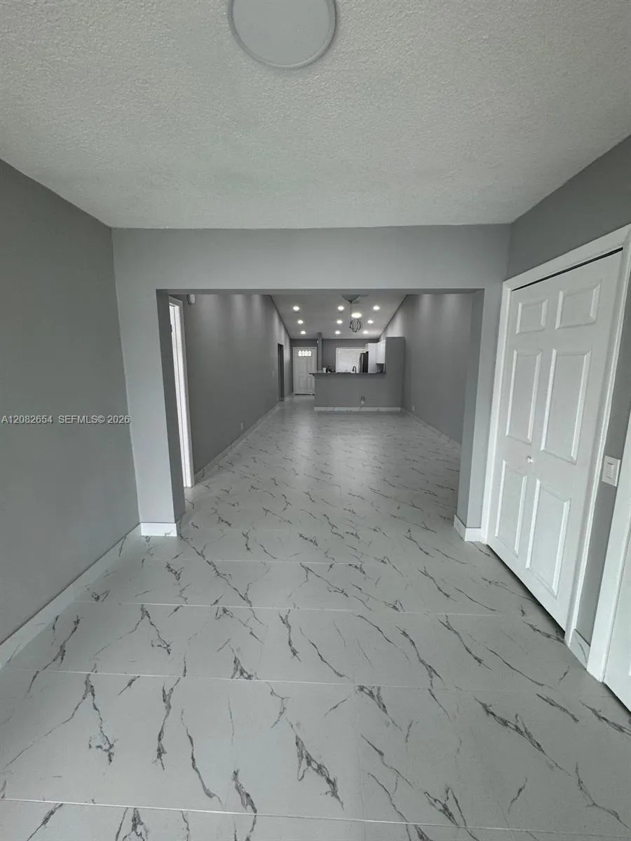 2520 SW 55th St #2520 Dania Beach, FL 33312