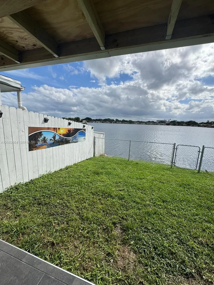 2520 SW 55th St #2520 Dania Beach, FL 33312