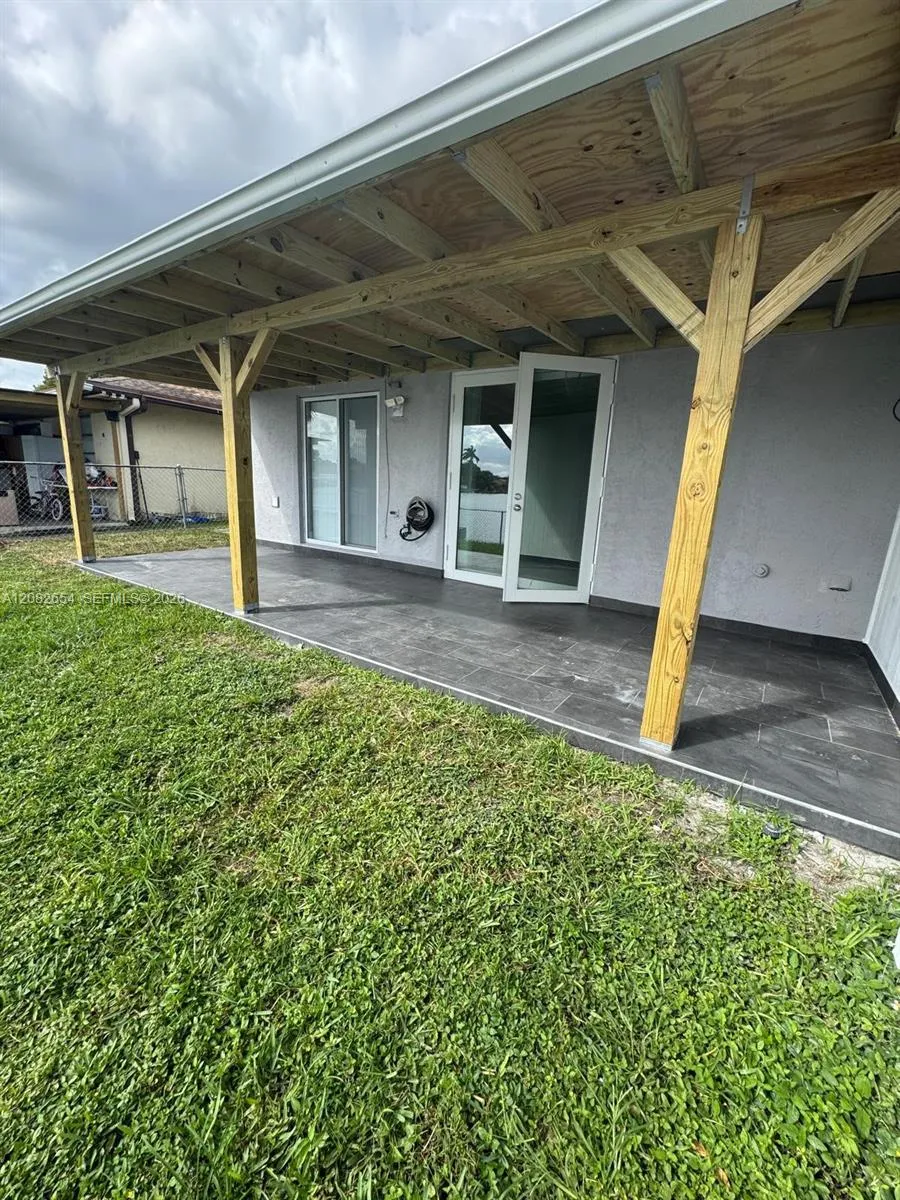 2520 SW 55th St #2520 Dania Beach, FL 33312