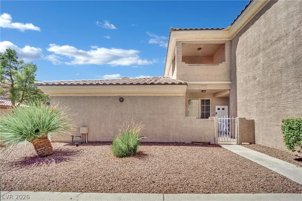 6908 Dorita Avenue #102 Las Vegas, NV 89108