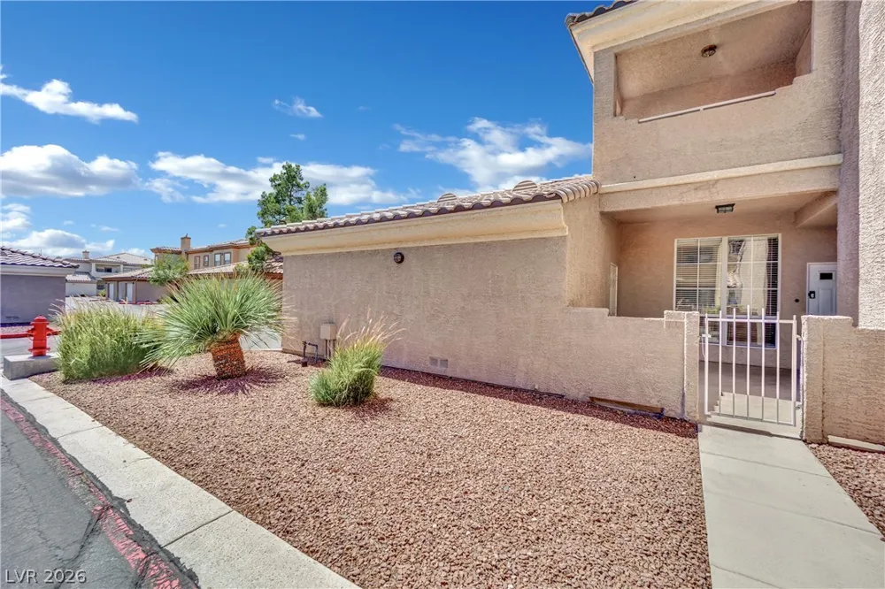 6908 Dorita Avenue #102 Las Vegas, NV 89108