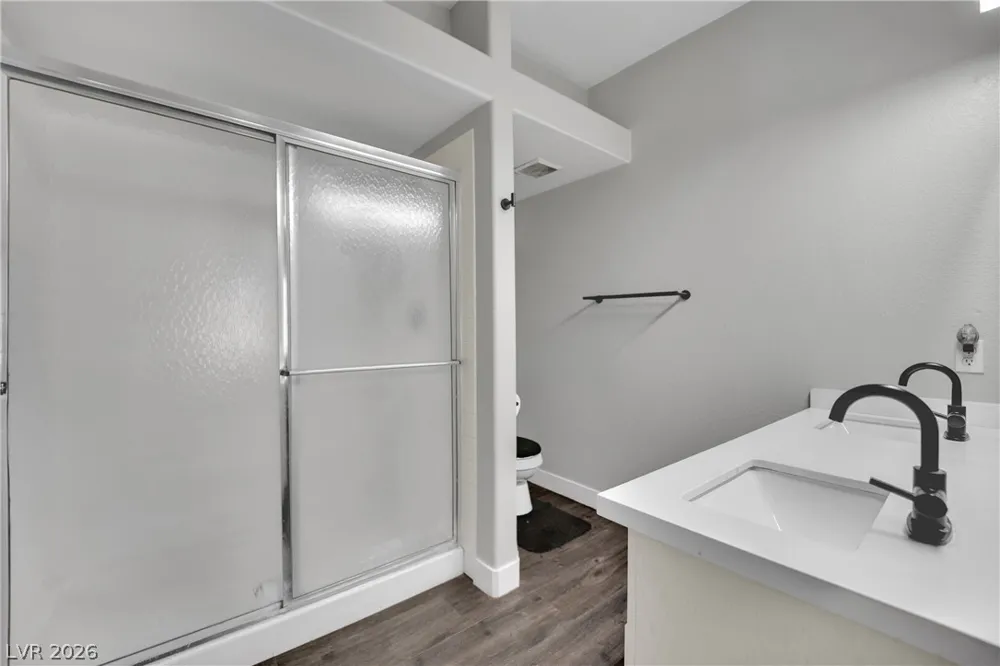 6908 Dorita Avenue #102 Las Vegas, NV 89108