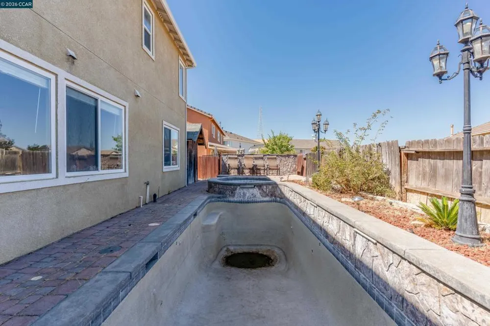 4400 Glen Canyon Cir Pittsburg, CA 94565