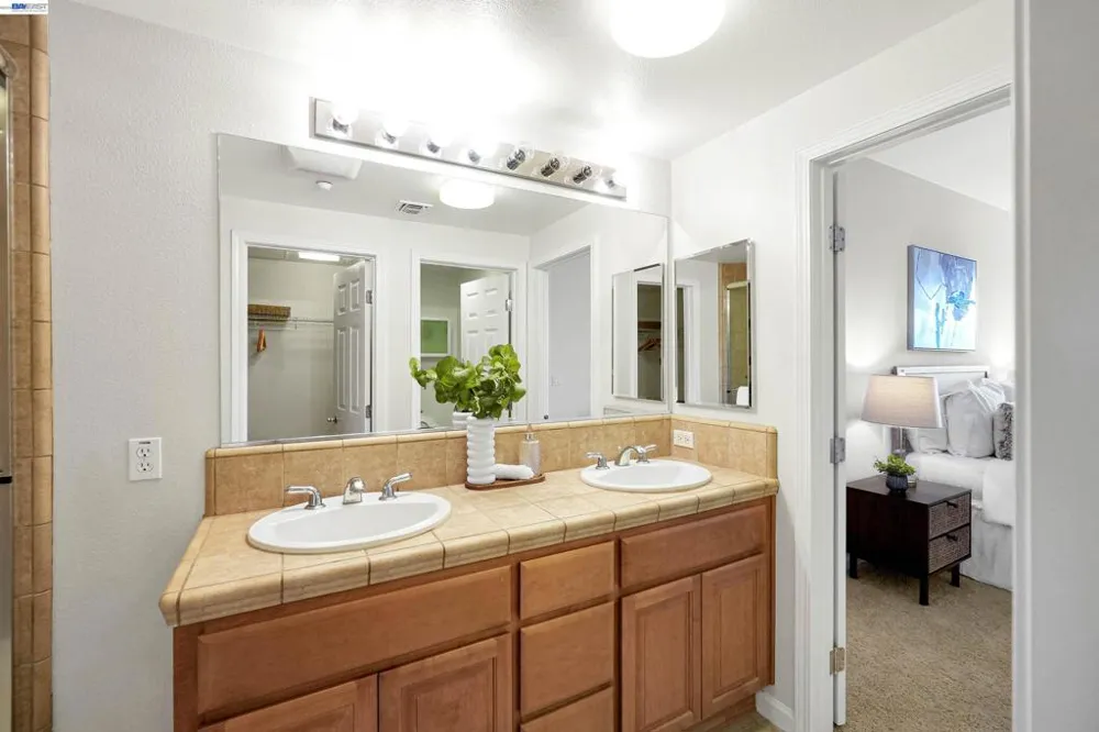 3360 Maguire Way #428 Dublin, CA 94568