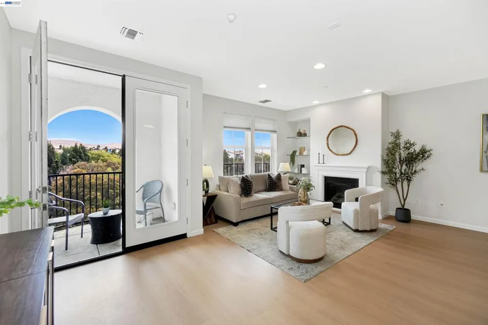 3360 Maguire Way #428 Dublin, CA 94568