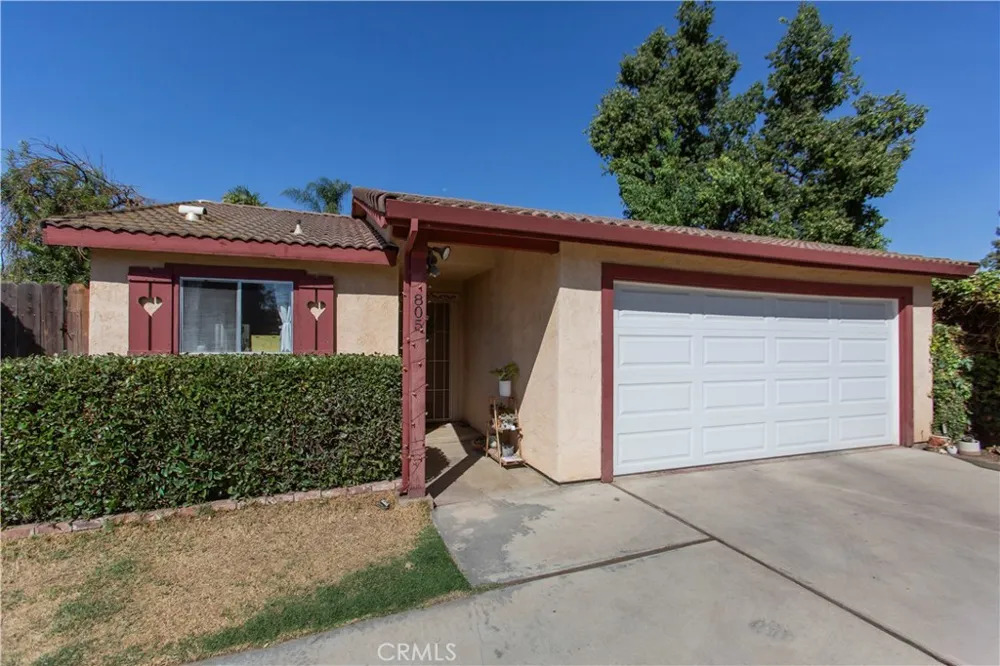 805 Perlette Modesto, CA 95356