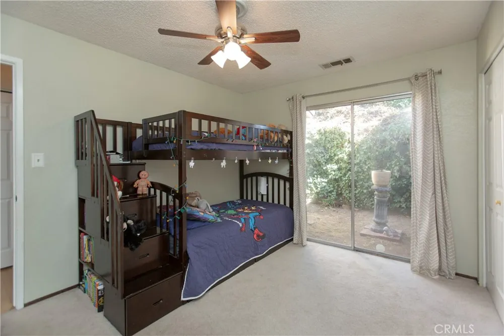 805 Perlette Modesto, CA 95356