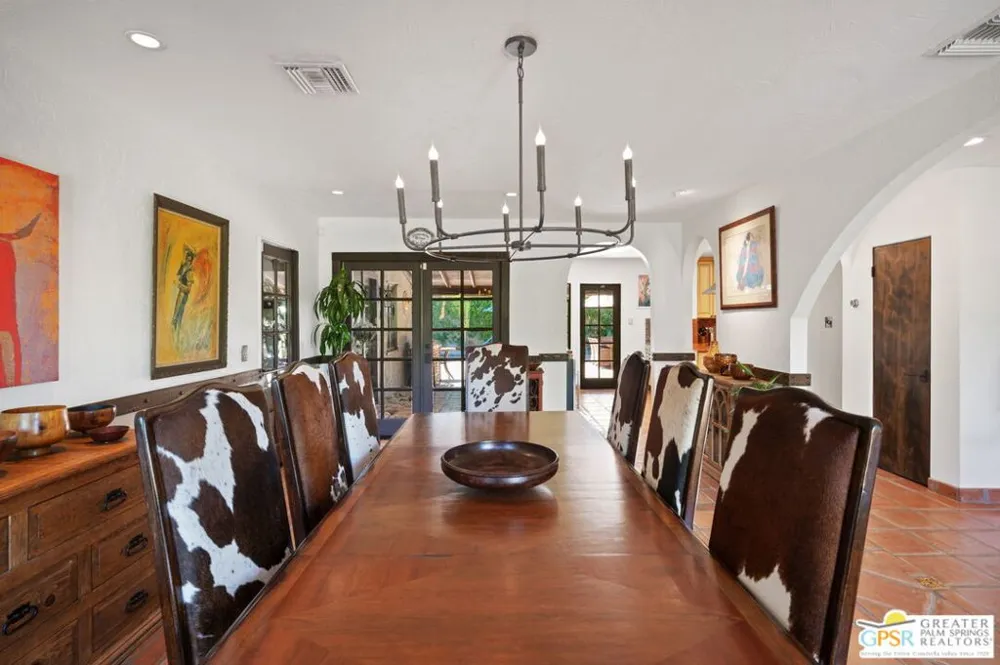 1471 E El Alameda Palm Springs, CA 92262