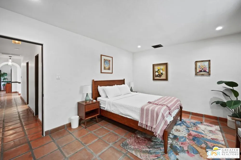 1471 E El Alameda Palm Springs, CA 92262