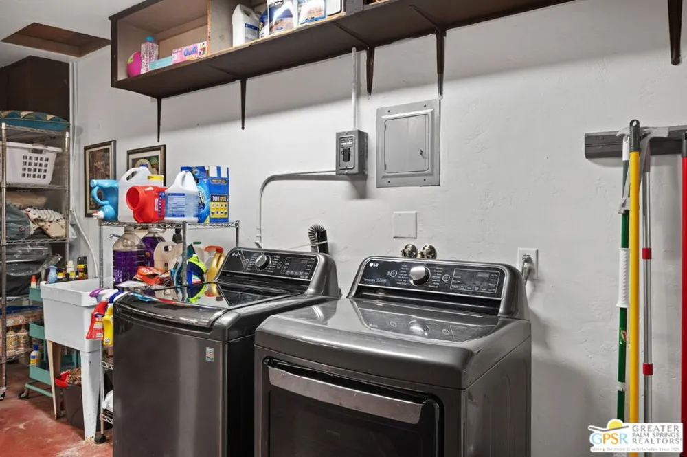 1471 E El Alameda Palm Springs, CA 92262