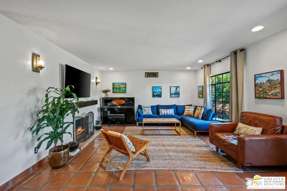 1471 E El Alameda Palm Springs, CA 92262