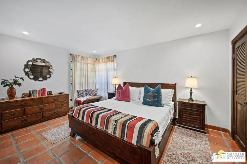 1471 E El Alameda Palm Springs, CA 92262