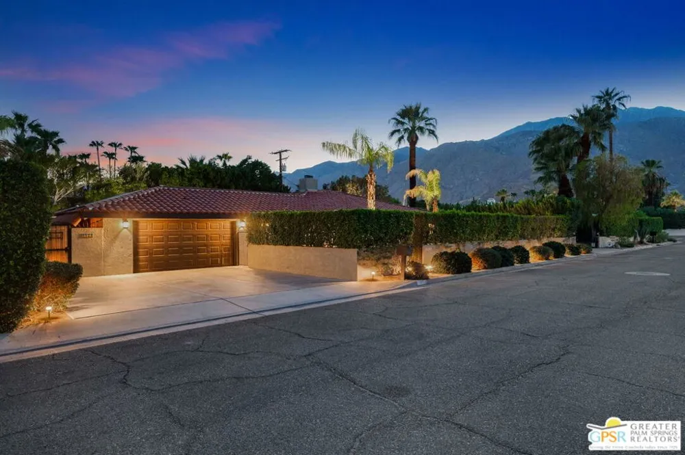 1471 E El Alameda Palm Springs, CA 92262