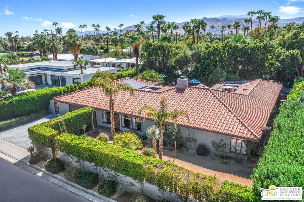 1471 E El Alameda Palm Springs, CA 92262