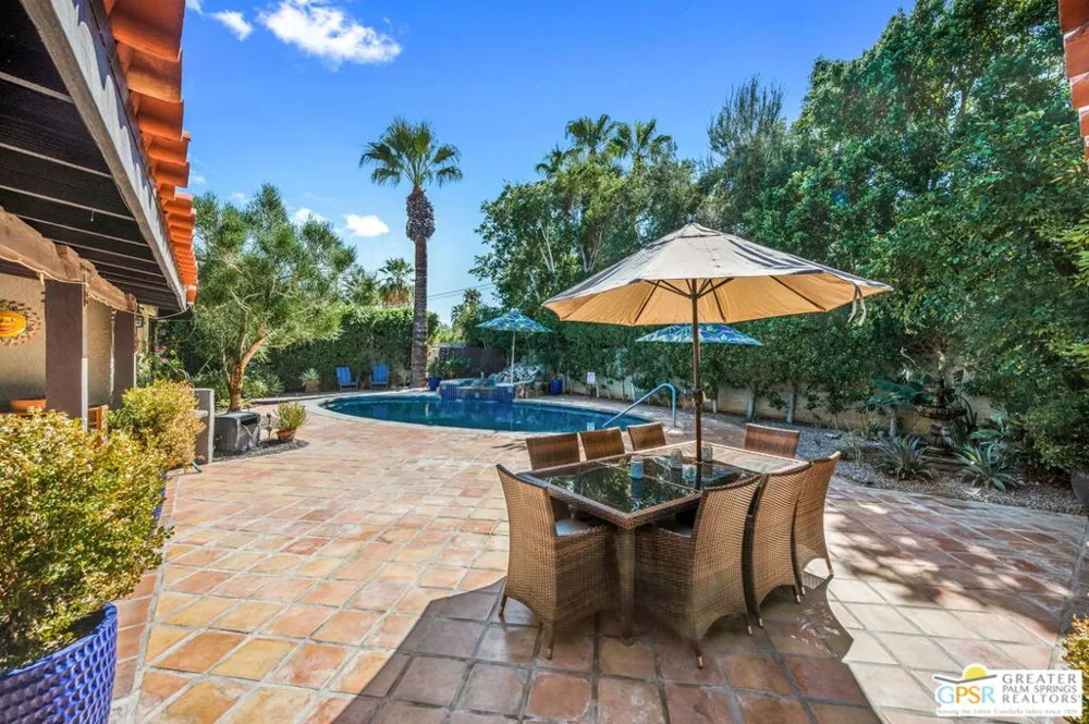 1471 E El Alameda Palm Springs, CA 92262