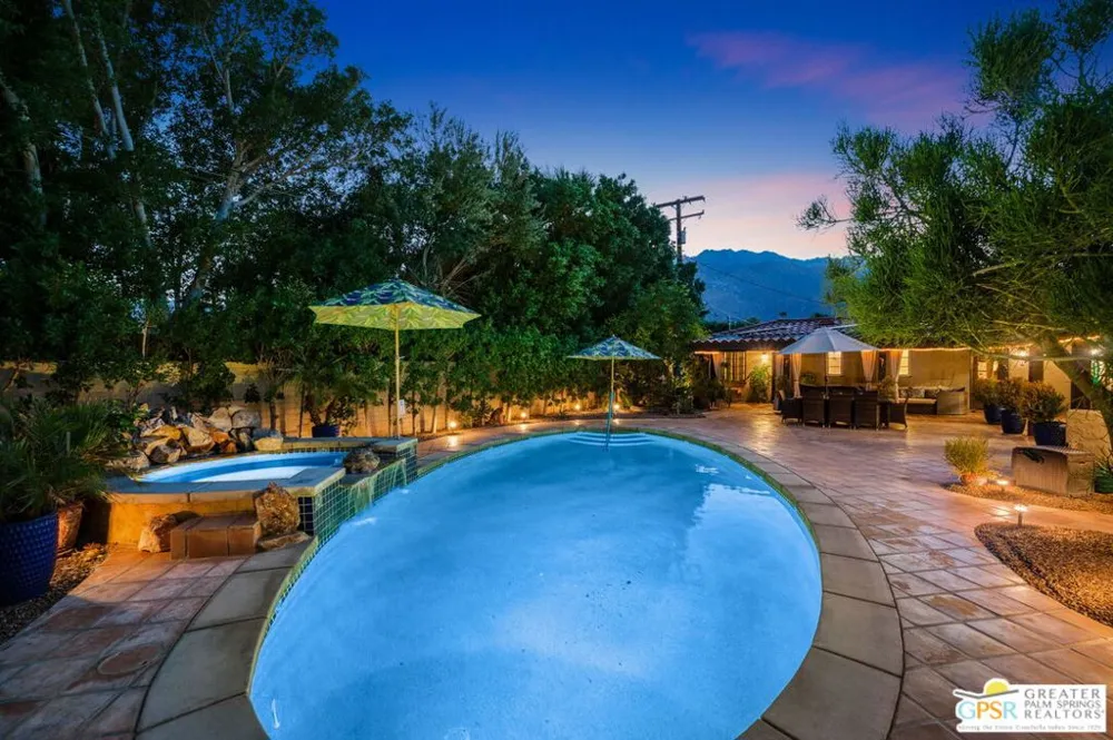 1471 E El Alameda Palm Springs, CA 92262