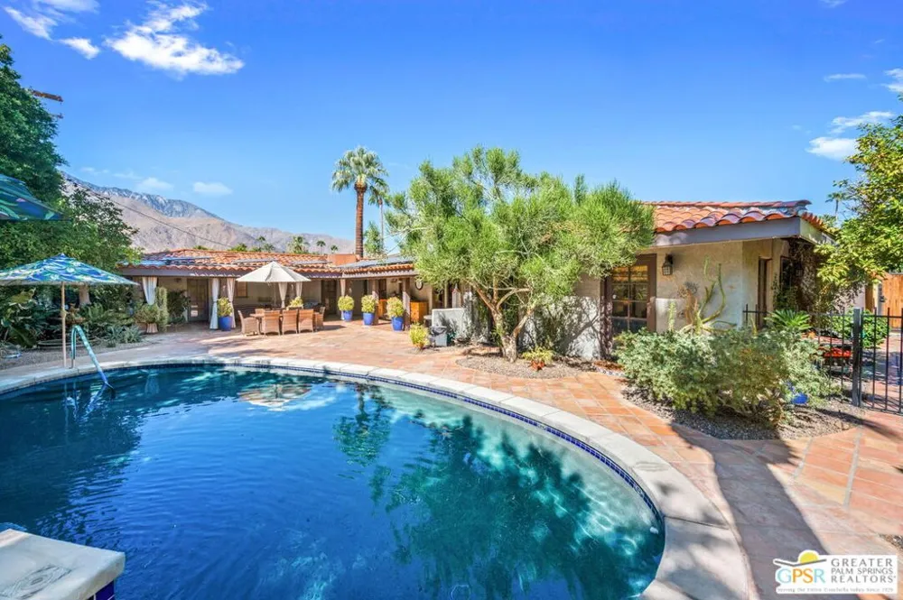 1471 E El Alameda Palm Springs, CA 92262