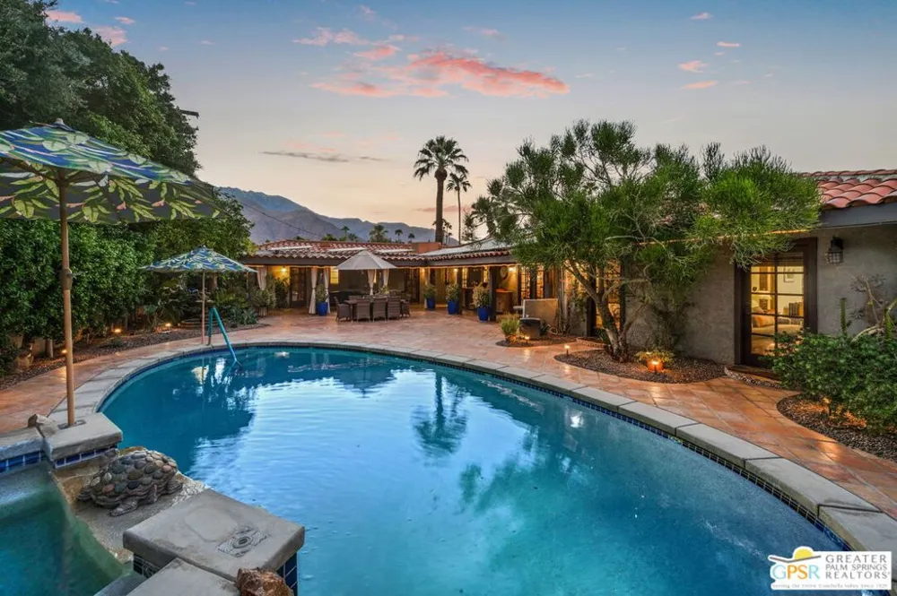 1471 E El Alameda Palm Springs, CA 92262