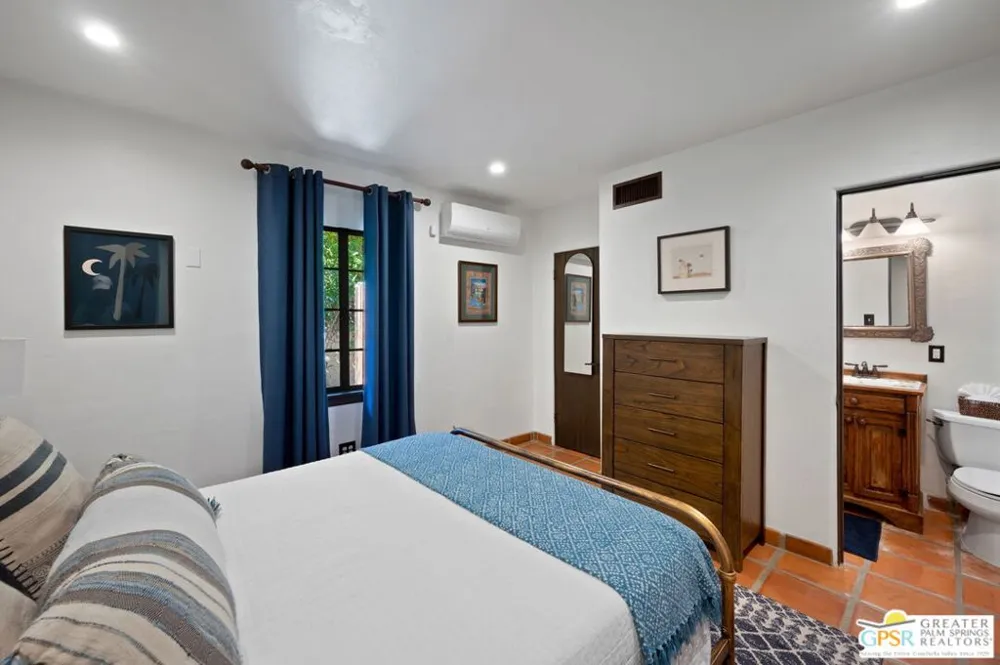 1471 E El Alameda Palm Springs, CA 92262