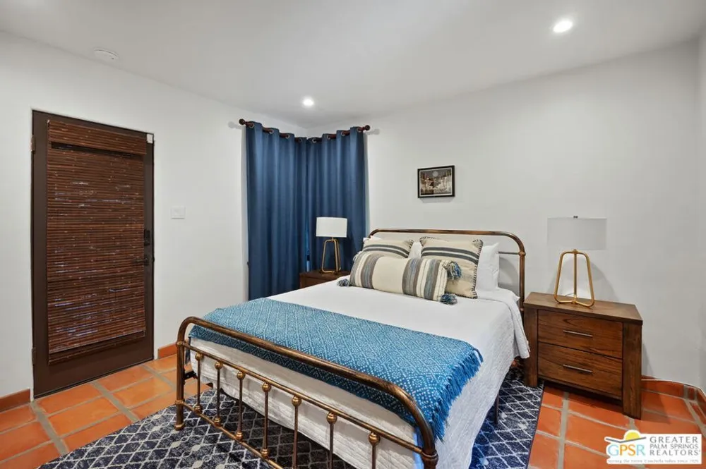 1471 E El Alameda Palm Springs, CA 92262