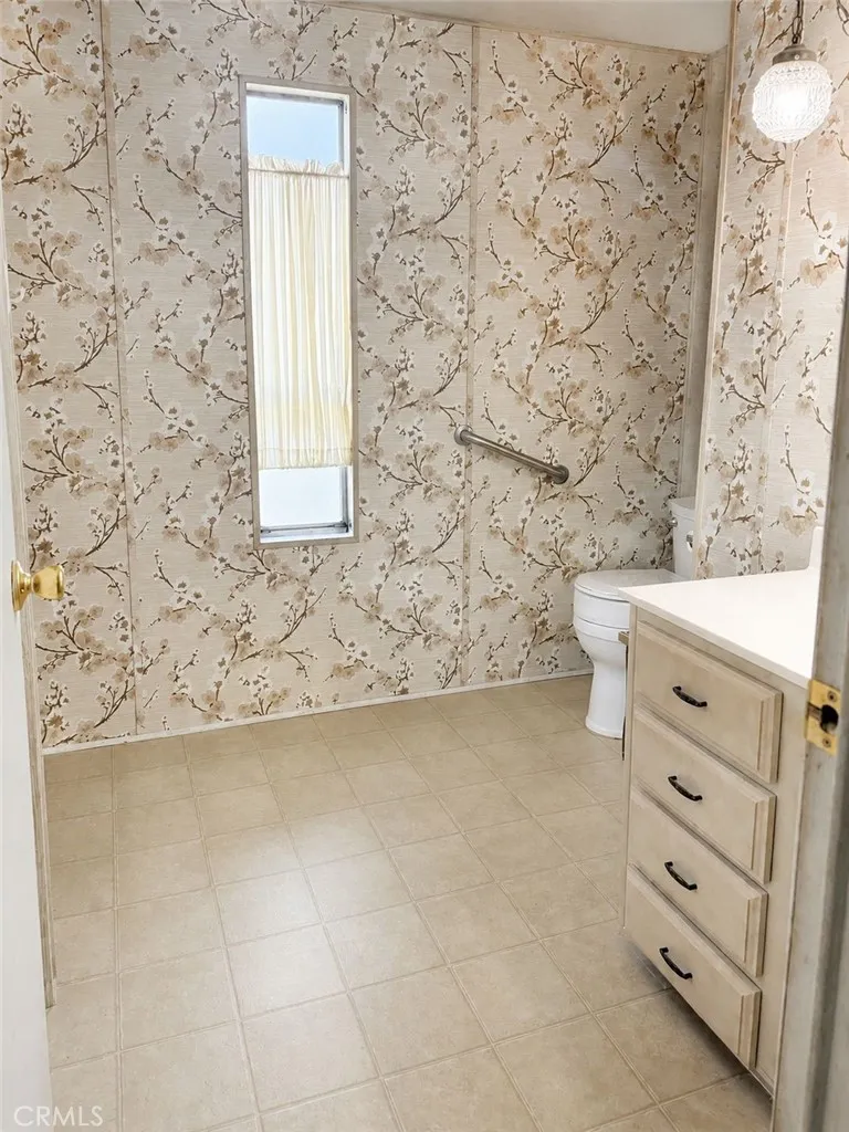 1595 Manzanita #66 Chico, CA 95926