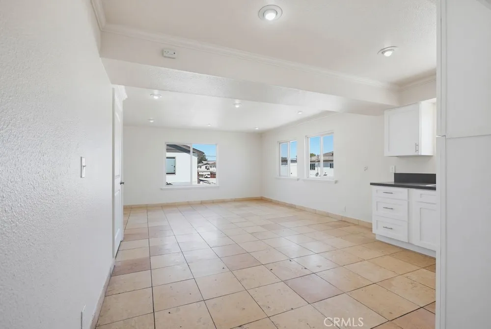 1010 Valencia Street #D Costa Mesa, CA 92626