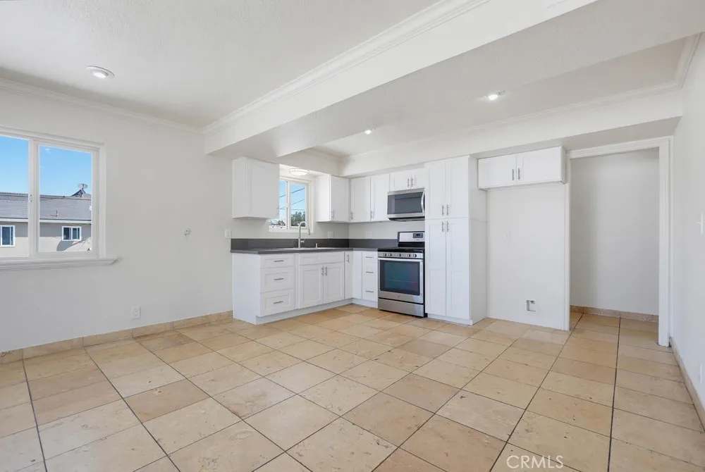 1010 Valencia Street #D Costa Mesa, CA 92626