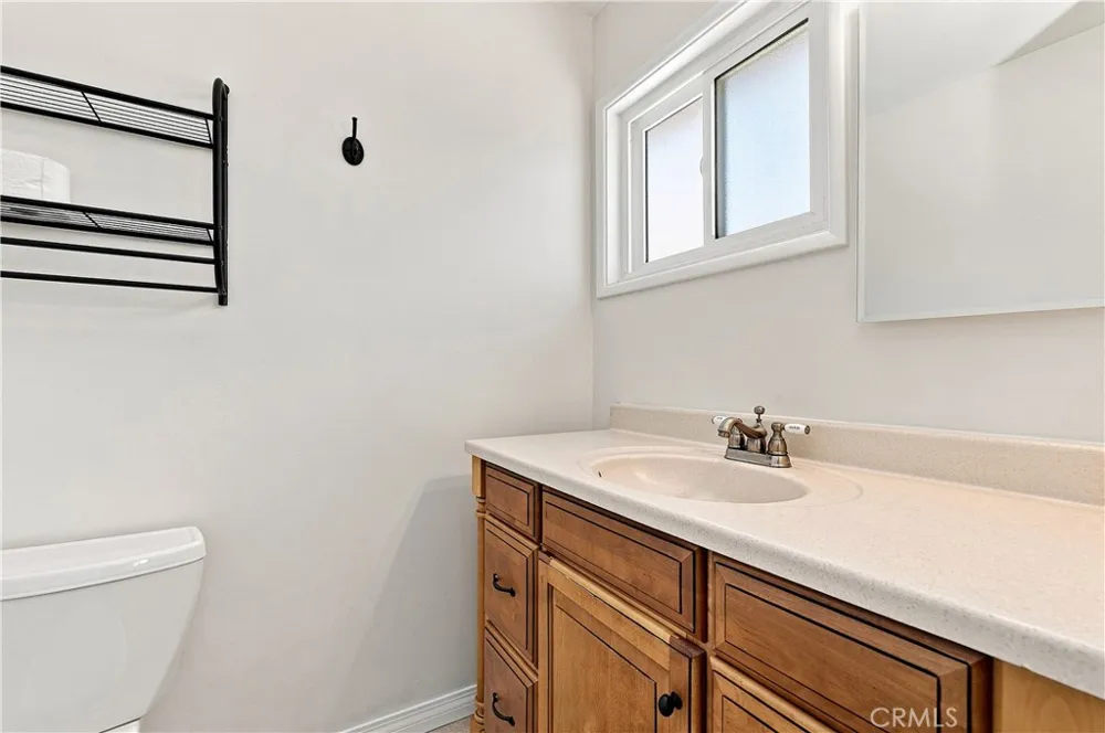 235 Mira Mar #7 Long Beach, CA 90803