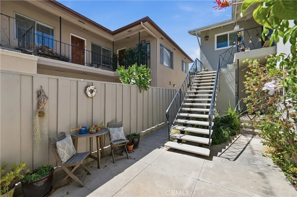235 Mira Mar #7 Long Beach, CA 90803