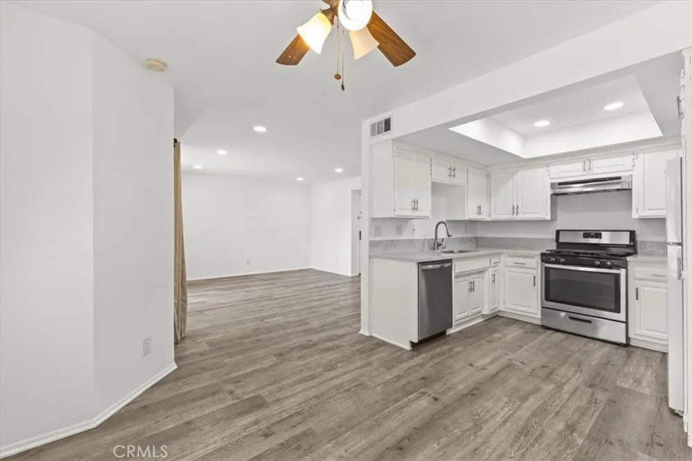 24292 El Pilar ##98 Laguna Niguel, CA 92677