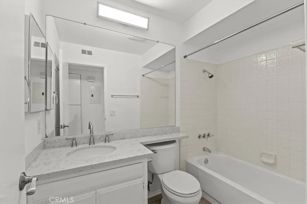 24292 El Pilar ##98 Laguna Niguel, CA 92677