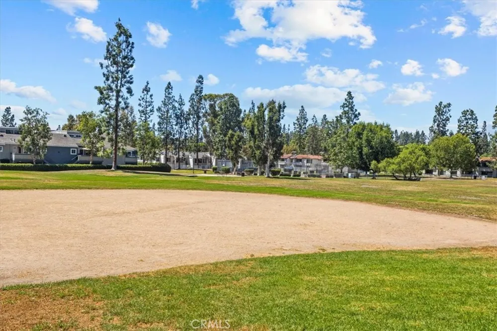 24292 El Pilar ##98 Laguna Niguel, CA 92677