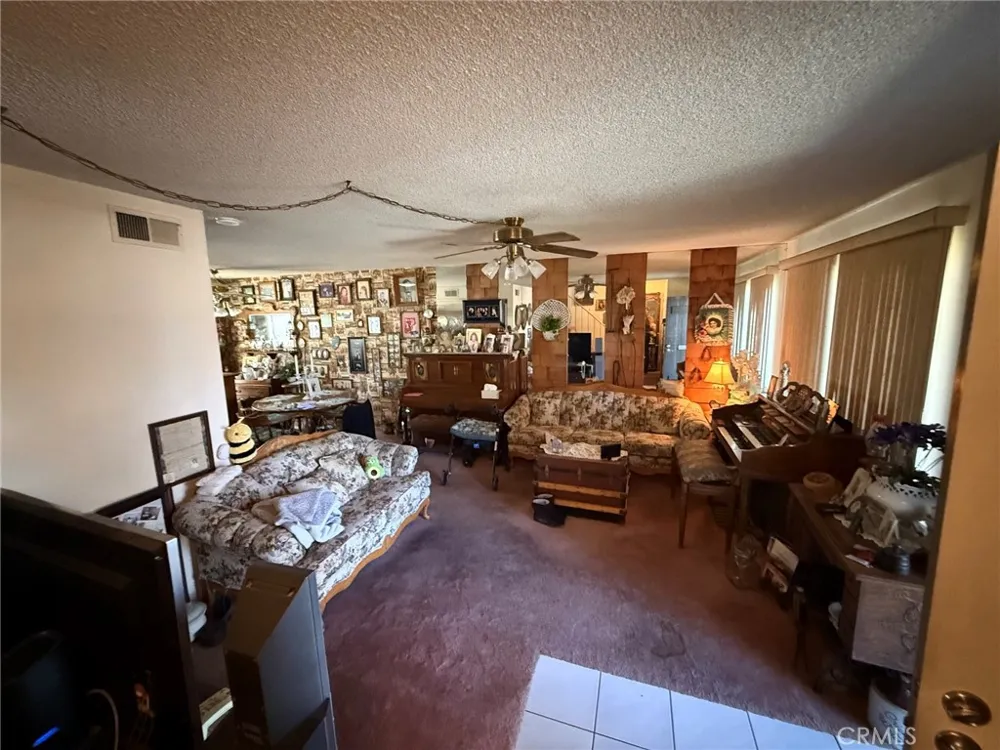 10404 Artesia Boulevard Bellflower, CA 90706
