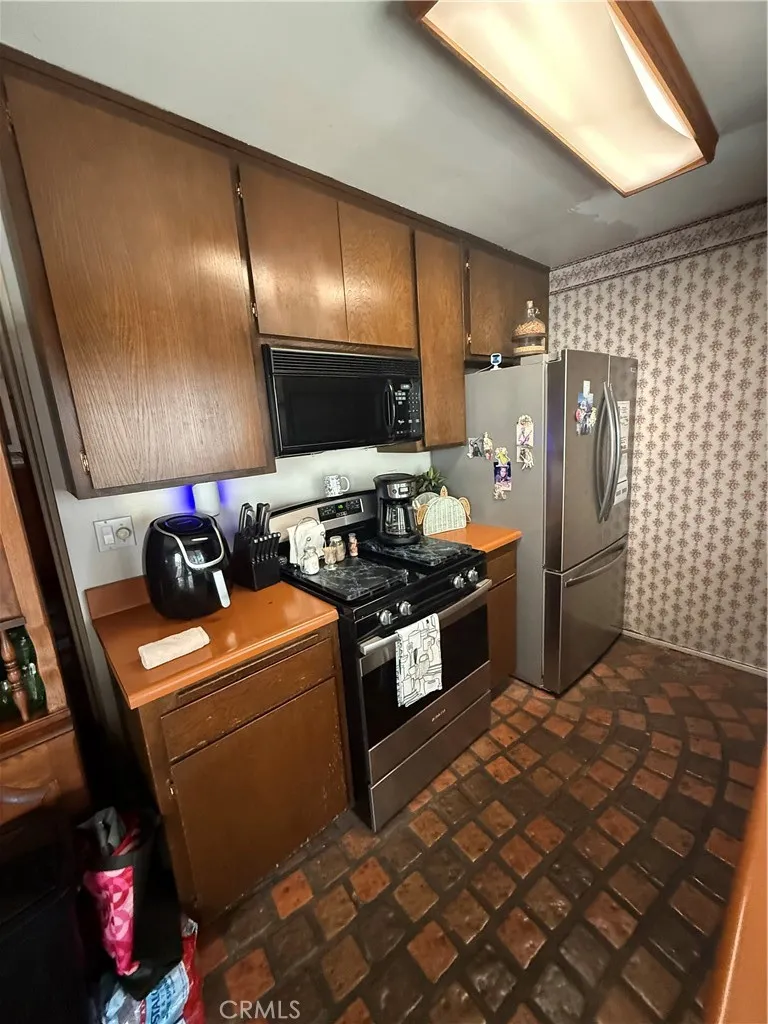 10404 Artesia Boulevard Bellflower, CA 90706