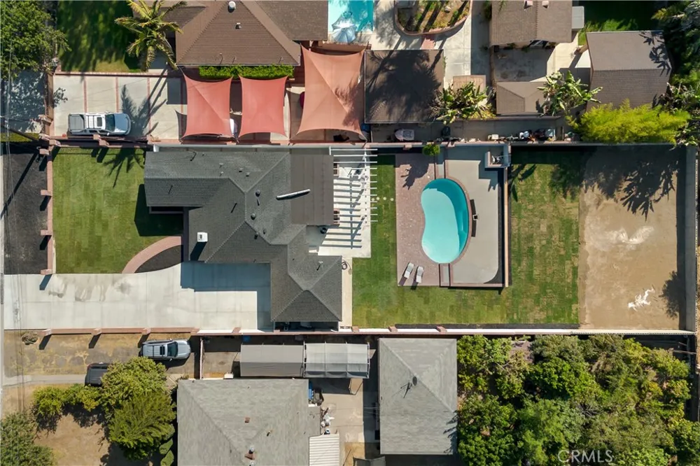221 Sunkist West Covina, CA 91790