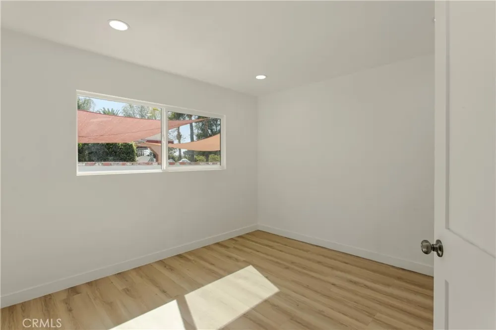 221 Sunkist West Covina, CA 91790
